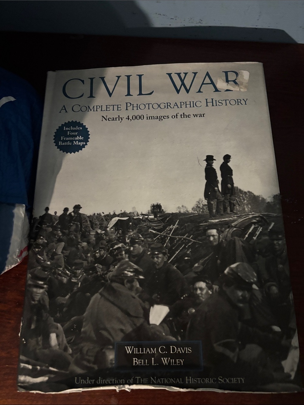 Civil War: A Complete Photographic History - Black & White Edition